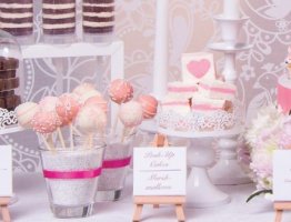Candy bar: модное веяние на свадебном торжестве