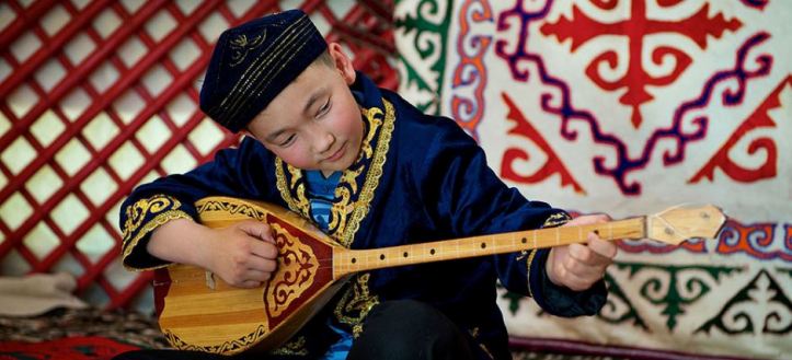 Казахские песни на свадьбе